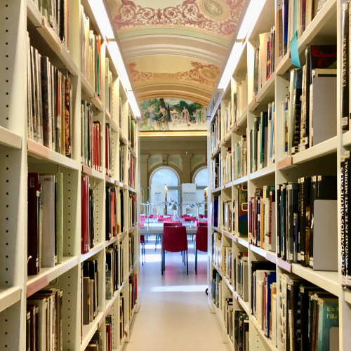 Biblioteca Joaquim Folch i Torres | biblioteca MNAC