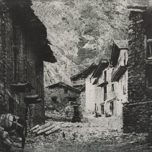 image for: Josep Maria Casals i Ariet - Carrer de poble - No datat