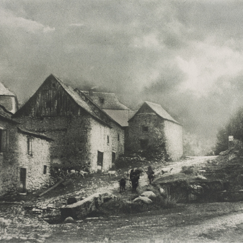 image for: Josep Maria Casals i Ariet - Carrer de poble - Cap a 1948