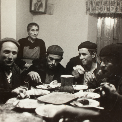 image for: Oriol Maspons - Fotografia per al llibre «La caza de la perdiz roja», de Miguel Delibes - 1962
