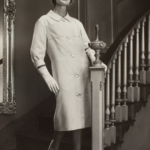 image for: Oriol Maspons - Fotografia publicitària (moda) - Cap a 1960