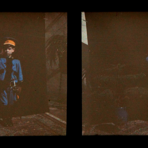 image for: Francesc Carrera Bou - Nen vestit de militar - Cap a 1926