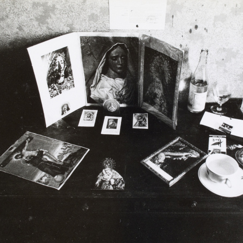 image for: Oriol Maspons - Fotografia per al llibre «Toreo de salón. Farsa con acompañamiento de clamor y murga», de Camilo José Cela (Amador) - Cap a 1958-1962