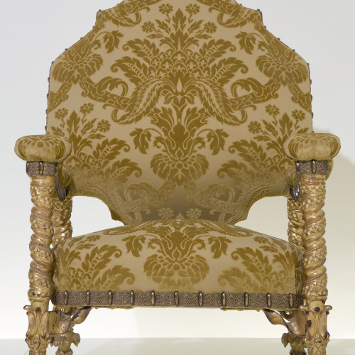 image for: Antoni Gaudí - Butaca del saló del pis principal de la Casa Calvet - Cap a 1900