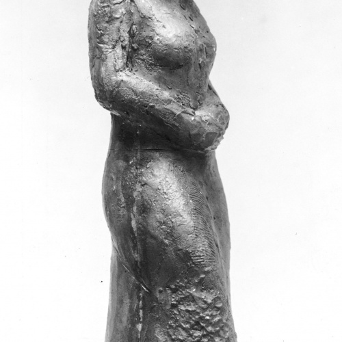 image for: Manolo Hugué - Retrat de la pintora Montserrat Fargas - 1932