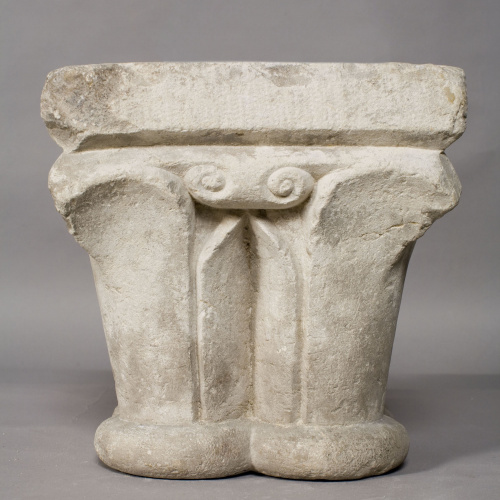 image for: Anònim - Capitell de columna quadrilobada - Segona meitat del segle XIII [1]