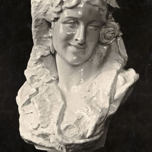 image for: Venanci Vallmitjana - Maja - Cap a 1890-1896