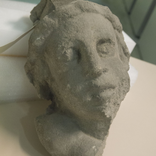 image for: Anònim. Catalunya - Mènsula amb bust masculí - Primera meitat del segle XVI