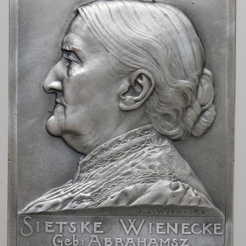 image for: Johann Cornelius Wienecke - A Sietske Wienecke, mare de l&#039;artista - 1906