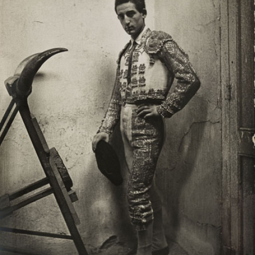 image for: Oriol Maspons - Fotografia per al llibre «Toreo de salón. Farsa con acompañamiento de clamor y murga», de Camilo José Cela - Cap a 1958-1962