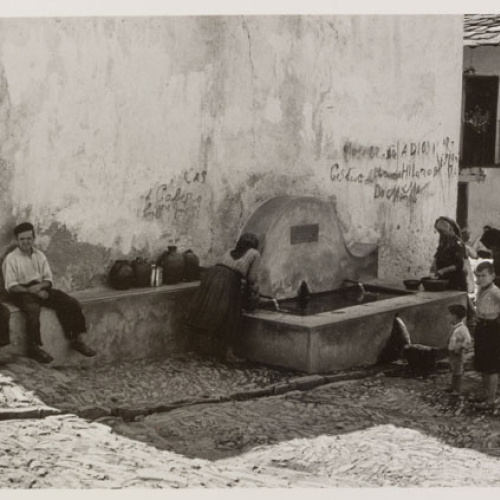 image for: Oriol Maspons - Fotografia per al llibre «Caminando por Las Hurdes», d&#039;Antonio Ferres i Armando López Salinas - 1960