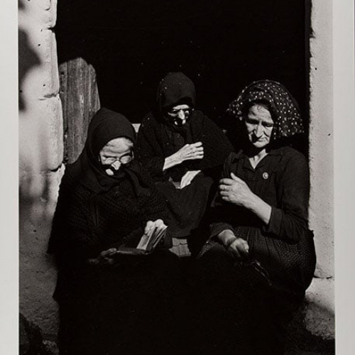 image for: Oriol Maspons - Fotografia per al llibre «Caminando por Las Hurdes», d&#039;Antonio Ferres i Armando López Salinas - 1960
