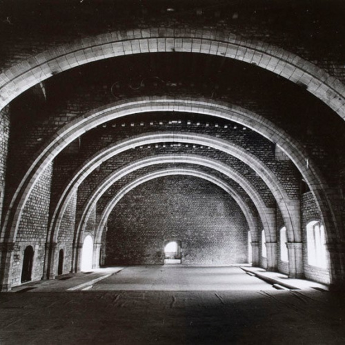 image for: Oriol Maspons - Saló del Tinell - Cap a 1971