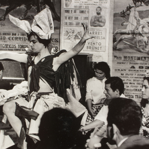image for: Oriol Maspons - Sense títol (Bar Copacabana, foto fixa per a la pel·lícula «Lejos de los árboles») - 1965