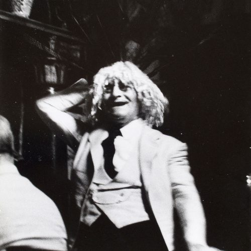 image for: Oriol Maspons - Sense títol (Oh Gran Gilbert, Bodega Bohemia. Fotografia per al llibre «Això també és Barcelona», de Josep Mª Espinàs) - Cap a 1965