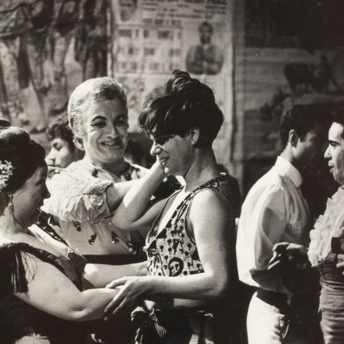 image for: Oriol Maspons - Sense títol (Bar Copacabana, foto fixa per a la pel·lícula «Lejos de los árboles») - 1965