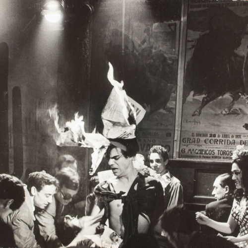 image for: Oriol Maspons - Sense títol (Bar Copacabana, foto fixa per a la pel·lícula «Lejos de los árboles») - Abril de 1965
