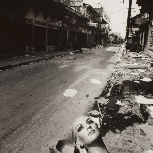 image for: Oriol Maspons - Terratrèmol de Managua (Nicaragua) - 1972