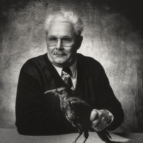 image for: Oriol Maspons - Secundino Gallego i la cornella Rogelia - Cap a 1992