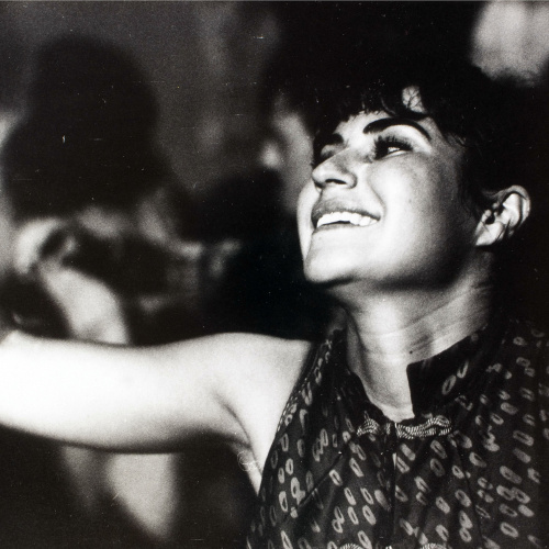 image for: Oriol Maspons - Sense títol (Discoteca Tiffany&#039;s, foto fixa per a la pel·lícula «Lejos de los árboles», Platja d&#039;Aro) - Cap a 1970
