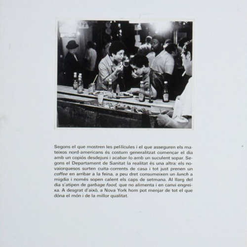 image for: Carles Fontserè - Plafó 81. Gastronomia: dones menjant dempeus - 1955-1968