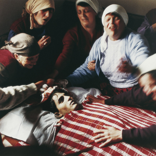 image for: Enric Folgosa - Funeral a Kosovo - Dragobil, 5 d'octubre de 1998