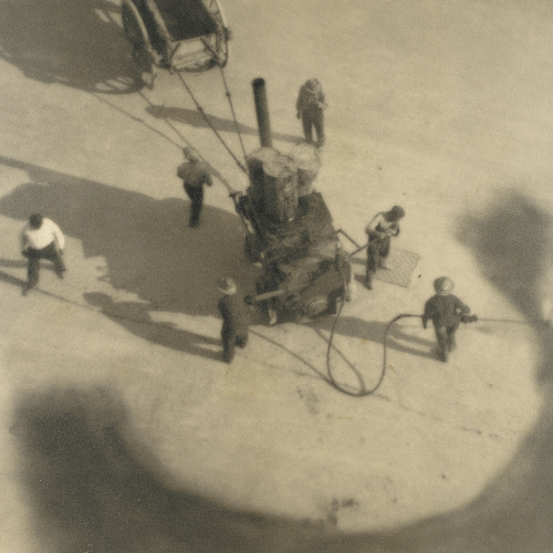 image for: Joan Porqueras - Les goudronneurs (Els asfaltadors) - 1931