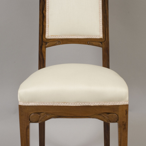 image for: Gaspar Homar - Cadira - Cap a 1905