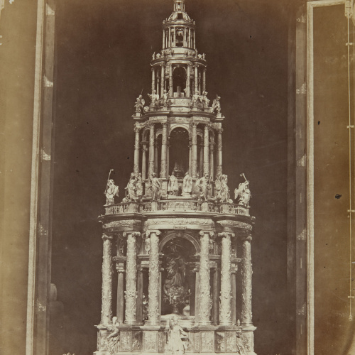 image for: Jean Laurent - Séville. Grand ostensoir en argent, oeuvre de J. de Arfé, (dans la cathédrale) - Cap a 1865