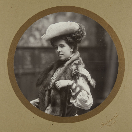 image for: Pau Audouard - Retrat de Maria Mata Julià - Cap a 1904