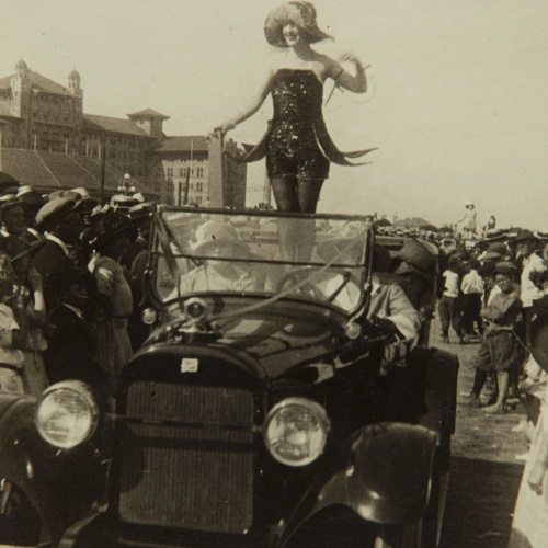 image for: Joaquim Gomis - Concurs de bellesa - 1923