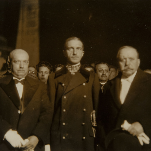 image for: Pere Català Pic - ...éssent presidida pel ministre del Treball i altres digníssimes autoritats. L&#039;àliga, representativa de la monstruositat i feresa, acata i custodia a la Verge - 1931