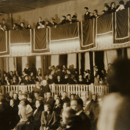 image for: Pere Català Pic - Ball de gala. Joventut, bellesa, esplendor, dansa, potser prometences i tot - 1931
