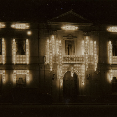 image for: Pere Català Pic - Més il·luminacions. Màgics efectes de llum i color - 1931