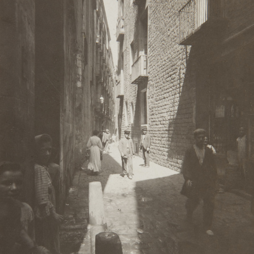 image for: Adolf Mas  - Carrer de l&#039;Avellana - Anterior a 1911