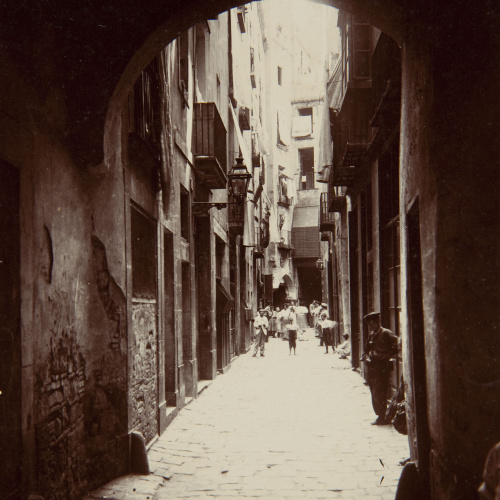 image for: Adolf Mas  - Carrer d'en Burgés - Anterior a 1911