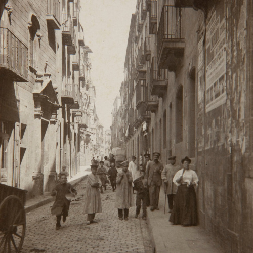 image for: Adolf Mas  - Carrer de Sant Pere Més Alt - Anterior a 1911