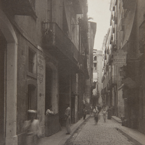 image for: Adolf Mas  - Carrer dels Mercaders - Anterior a 1911