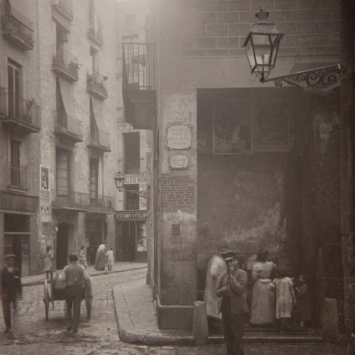 image for: Adolf Mas  - Riera de Sant Joan i font del carrer de l&#039;Avellana - Anterior a 1911