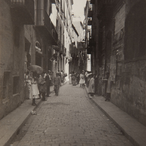 image for: Adolf Mas  - Carrer de Sant Pere Més Baix - Anterior a 1911