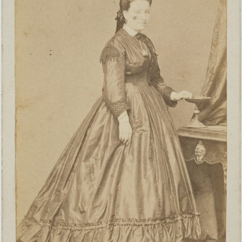 image for: Moliné y Albareda. Barcelona - Retrat de dona - Cap a 1860