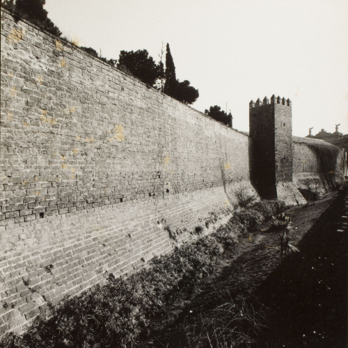 image for: Oriol Maspons - Murallas. Atarazanas - No datat