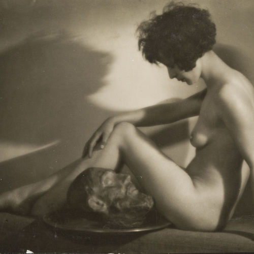 image for: Josep Masana - Sense títol [Salomé asseguda] - Entre 1920-1940