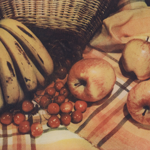 image for: Josep Maria Casals i Ariet - Natura morta amb pomes, cireres i plàtans - 1936