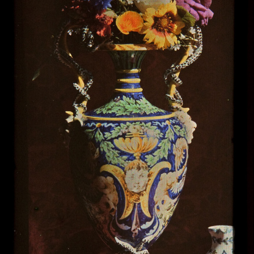 image for: Francesc Carrera Bou - Gerro amb flors - 1922