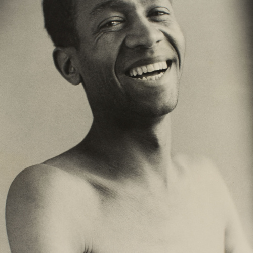 image for: Otho Lloyd - [Retrat] - Cap a 1945