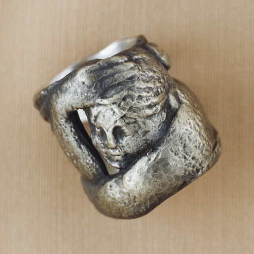 image for: Manolo Hugué - Argolla per a foulard - 1924