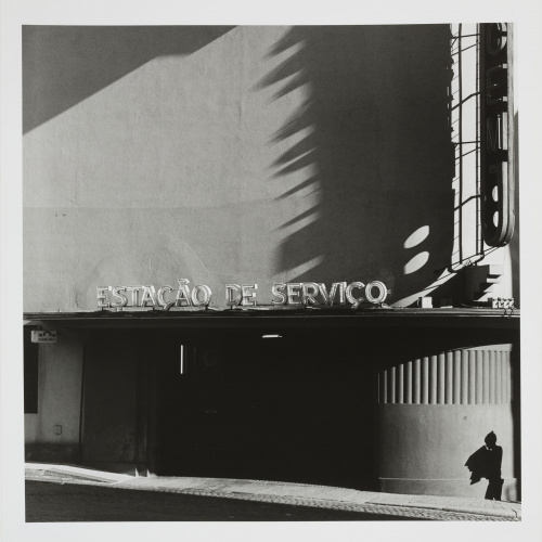 image for: Ferran Freixa - Estação de Serviço, Porto, Portugal - 1984