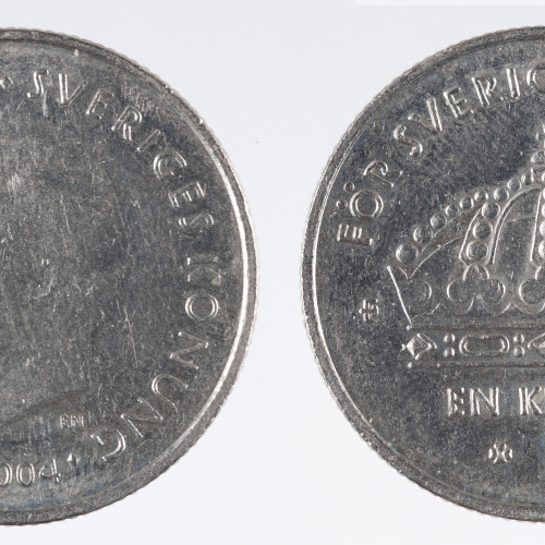 image for: Carles XVI Gustau de Suècia - Una corona - 2004