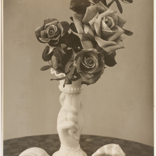 Otho Lloyd - Natura morta - Cap a 1944-1950 image for: Otho Lloyd - Natura morta - Cap a 1944-1950